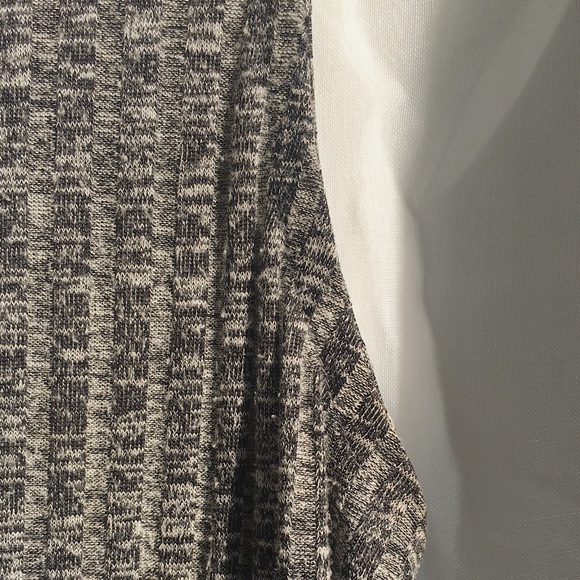 Women’s dress in grey - Picture 3 of 4